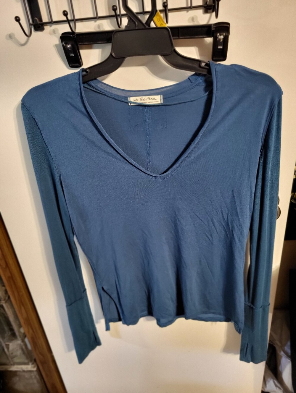 WE THE FREE LONG SLEEVE TOP